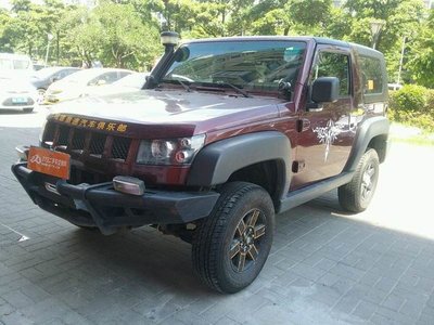 福州市二手北京汽車BJ40 2.4L 手動穿越版深度解析