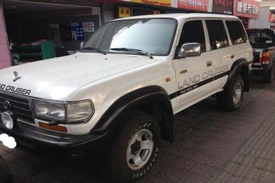 1996年二手豐田陸地巡洋艦4.5MT 經典越野車的福州市場分析